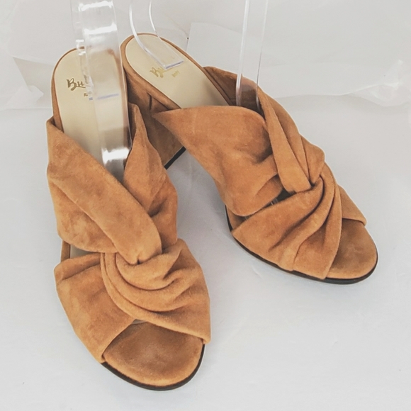 Butter Shoes - Butter Made In Italy Russ Tan Suede Mules size 39